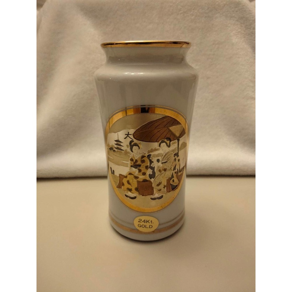 Japanese 24 Kt. Gold  trim Chokin vase 6 " tall